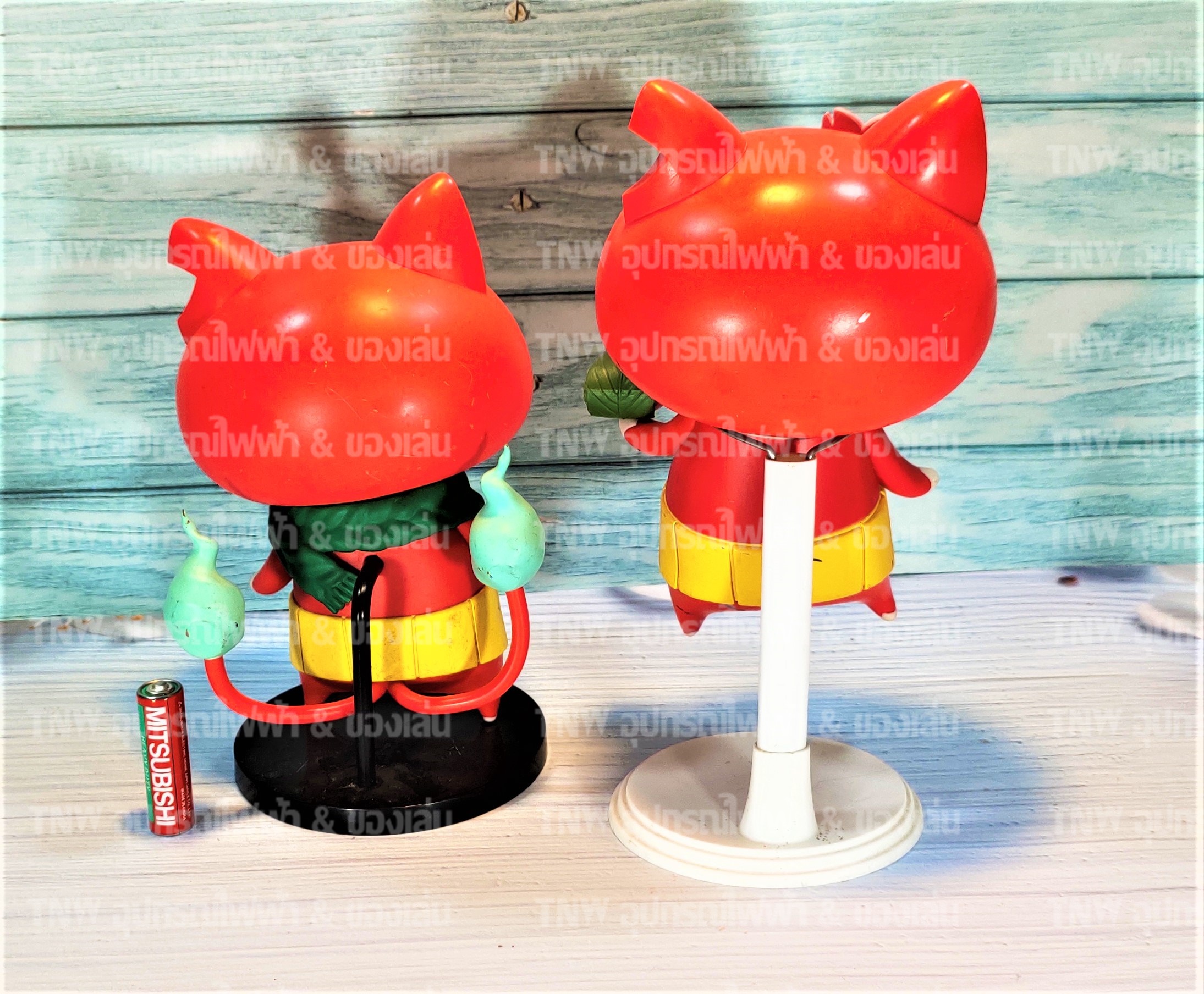 ตัวละคร จิบาเนียน (JIBANYAN) 2 ตัว จากเรื่อง โยไควอทช์ (Yo-kai Watch )
