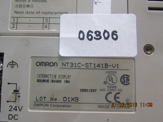 LCD TOUCH SCREEN " OMRON " MODEL : NT31C-ST141B-V1
