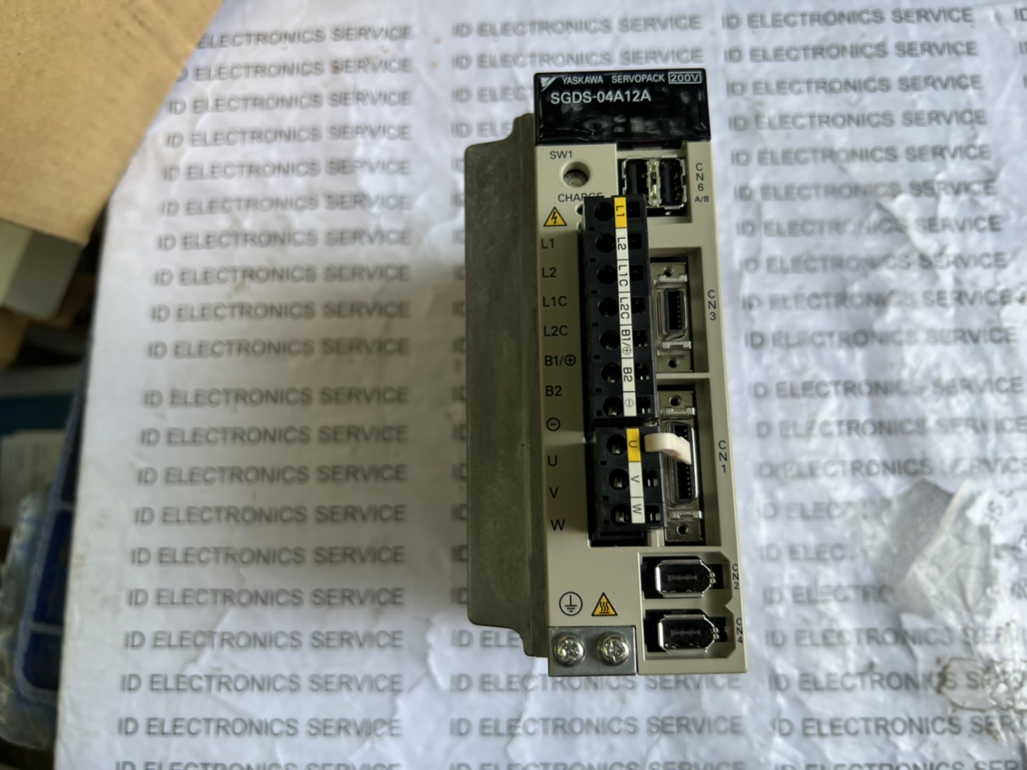 SGDS-04A12A DRIVE "YASKAWA"