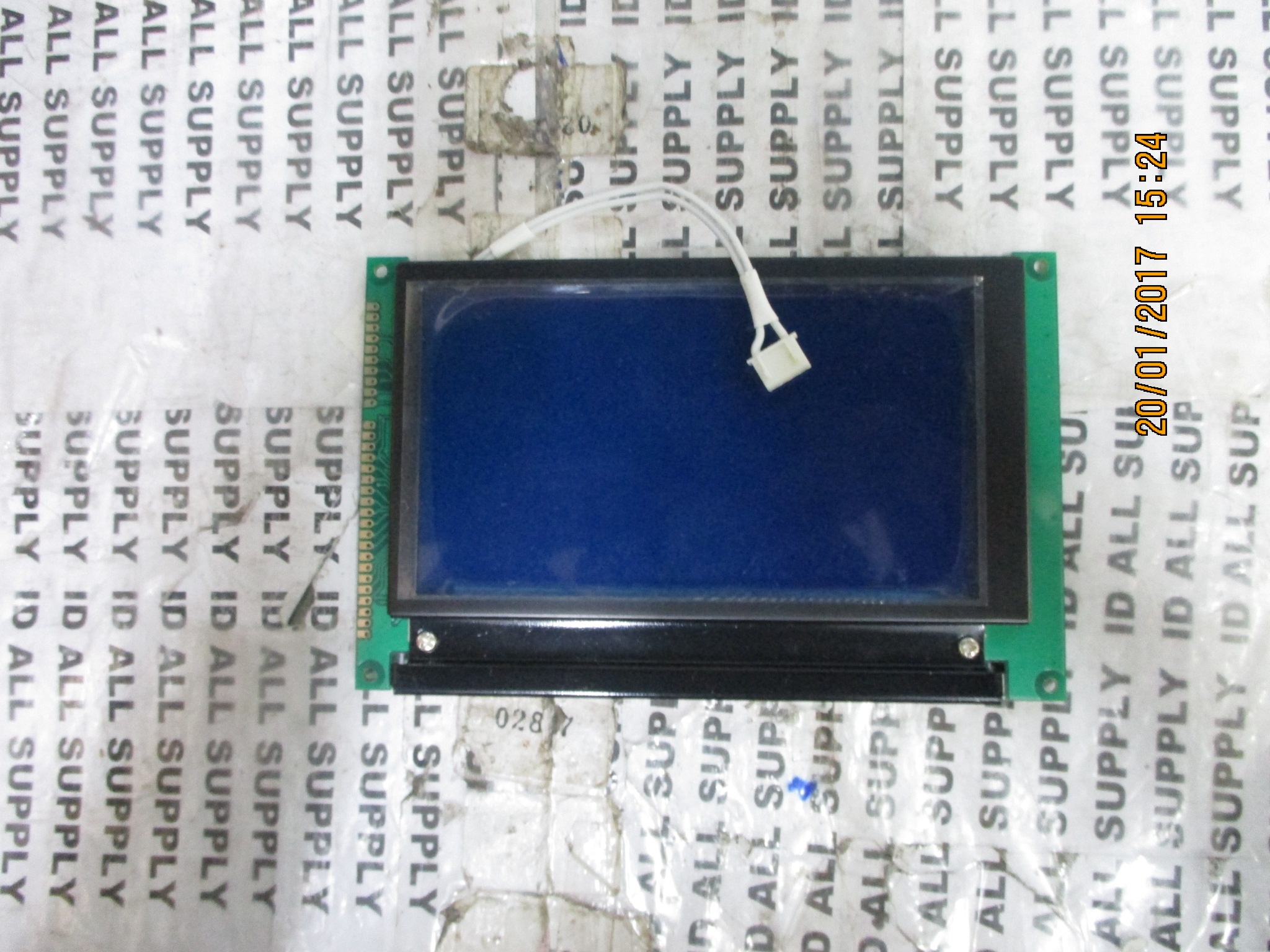 LCD PANEL " HITACHI " MODEL : LMG7400PLFC