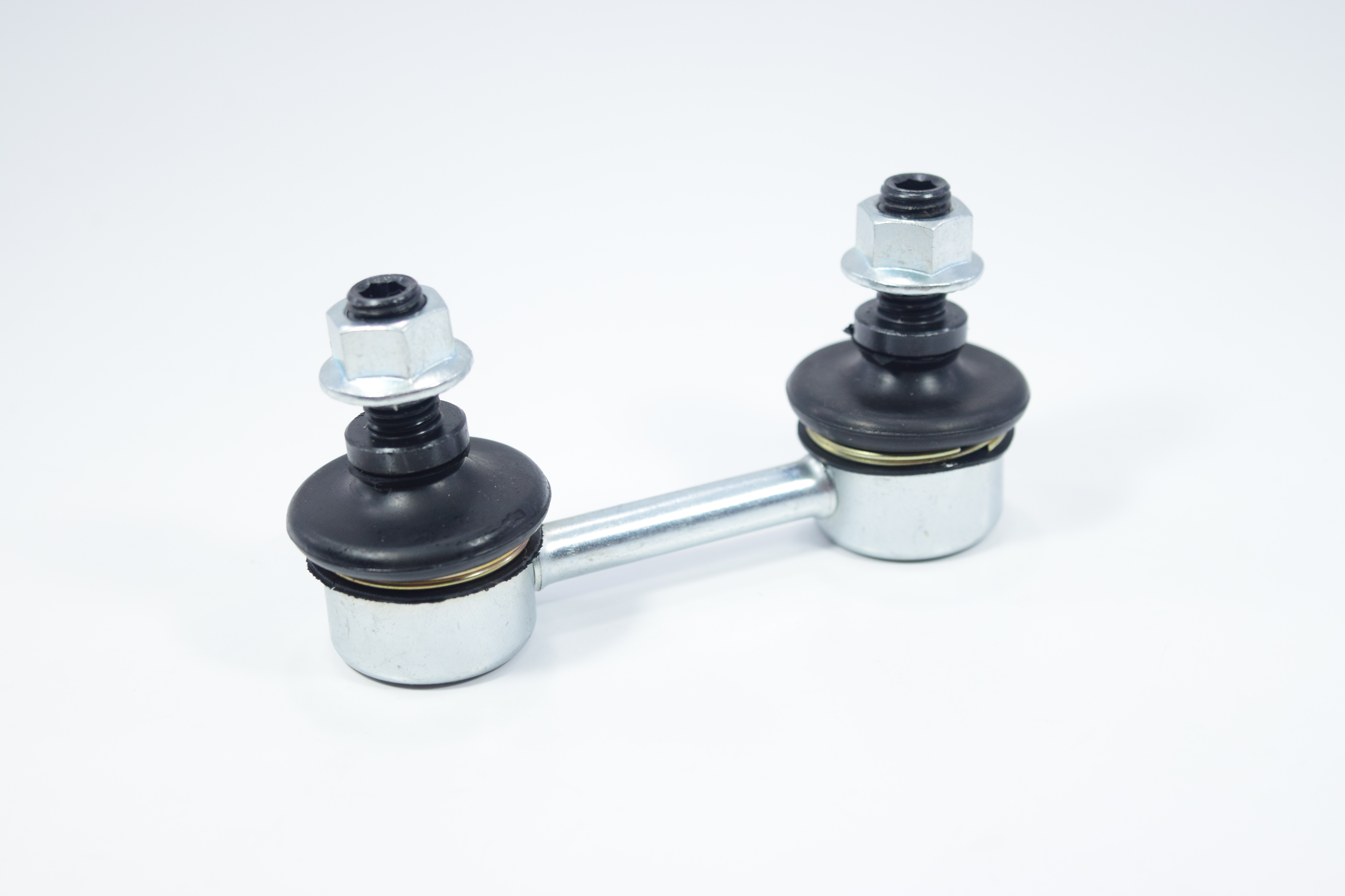 ลูกหมากกันโคลงหน้า TOYOTA AE90 / AE92 ปี 1987-1990 โตโยต้า / ขนาด ยาว A 70 mm. เกลียวเสื้อ B 10 mm. ตัวเลขบอกทิศ C 24' / 3L-2800 / ยี่ห้อ 333 (1คู่ 2 ตัว) (STABILIZER LINK FRONT) (ซ้าย / ขวา)