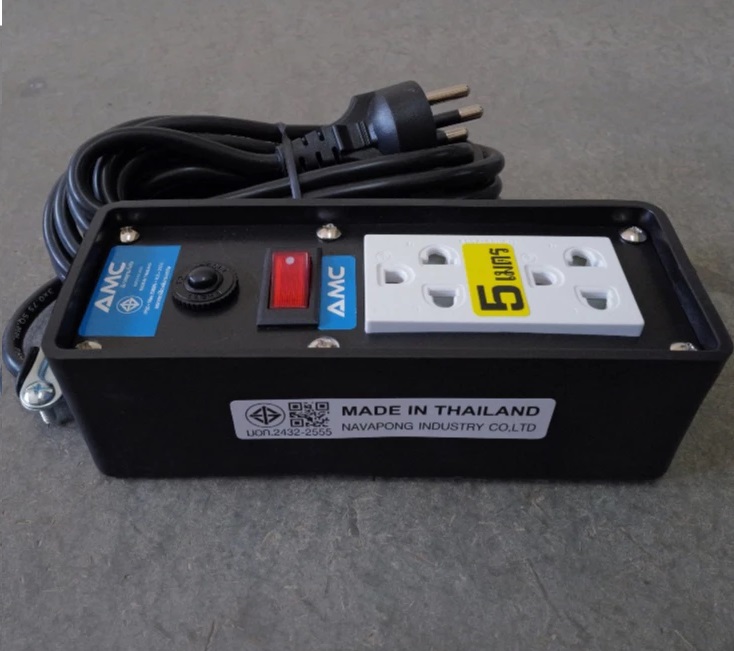 P11755 ปลั๊กบล๊อกยาง 2 ช่อง 1 สวิตซ์ ยาว 5 เมตร มี มอก. รับรอง No.C1205 ราคาขายส่งต่อ 1 โหล : 12 ชุด: เฉลี่ย 190 บต่อชุด