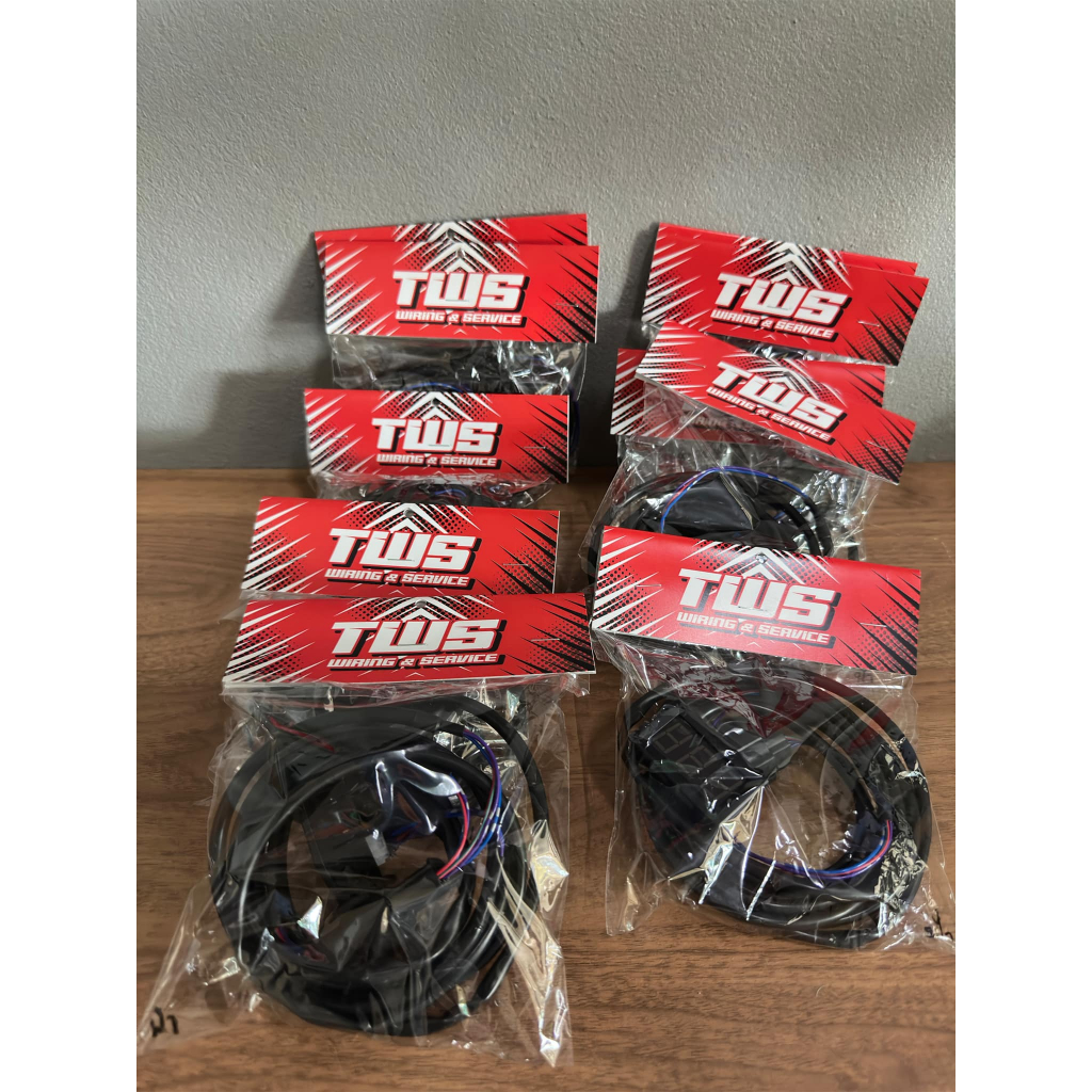 ชุดวัดแรงดันท้ายราง FRP ดีแม็ก | ปลั๊กแท้ ปี 2007–2020 | หน้าจอ 3 สี | มีของพร้อมส่ง