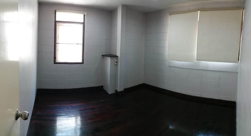 ให้เช่าบ้านเดี่ยวพระรามเก้า 43 (หมู่บ้านเสรี 4) แอร์ 3 ตัว (N.292)