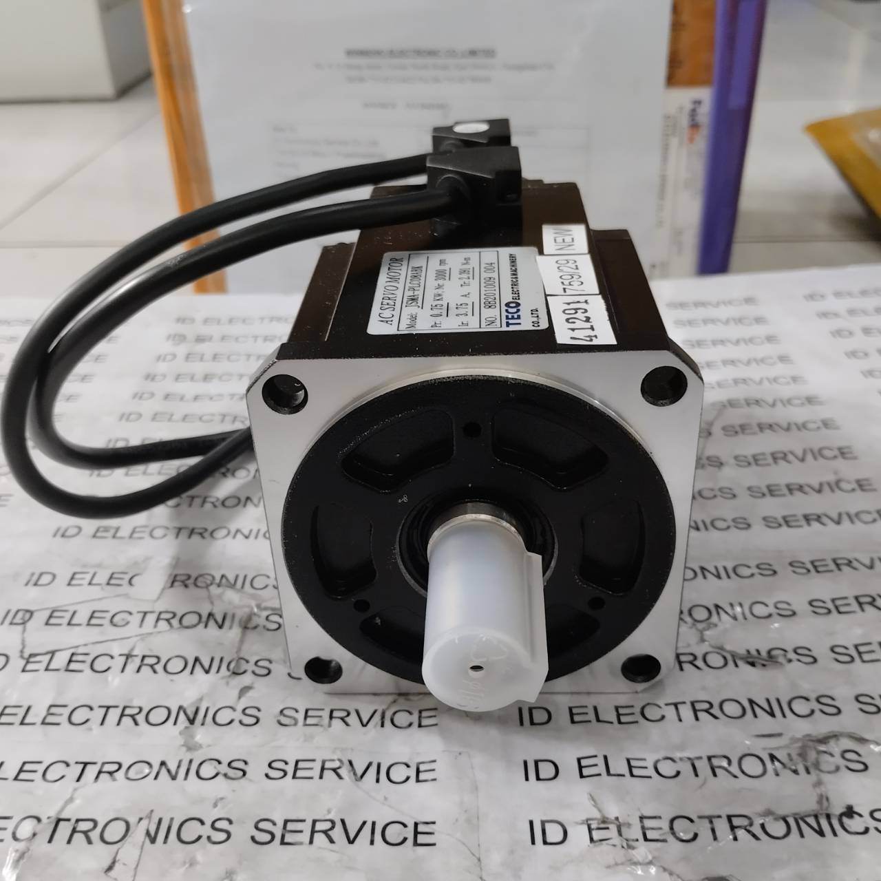 SERVO MOTOR " TECO " MODEL : JSMA-PLC08ABK