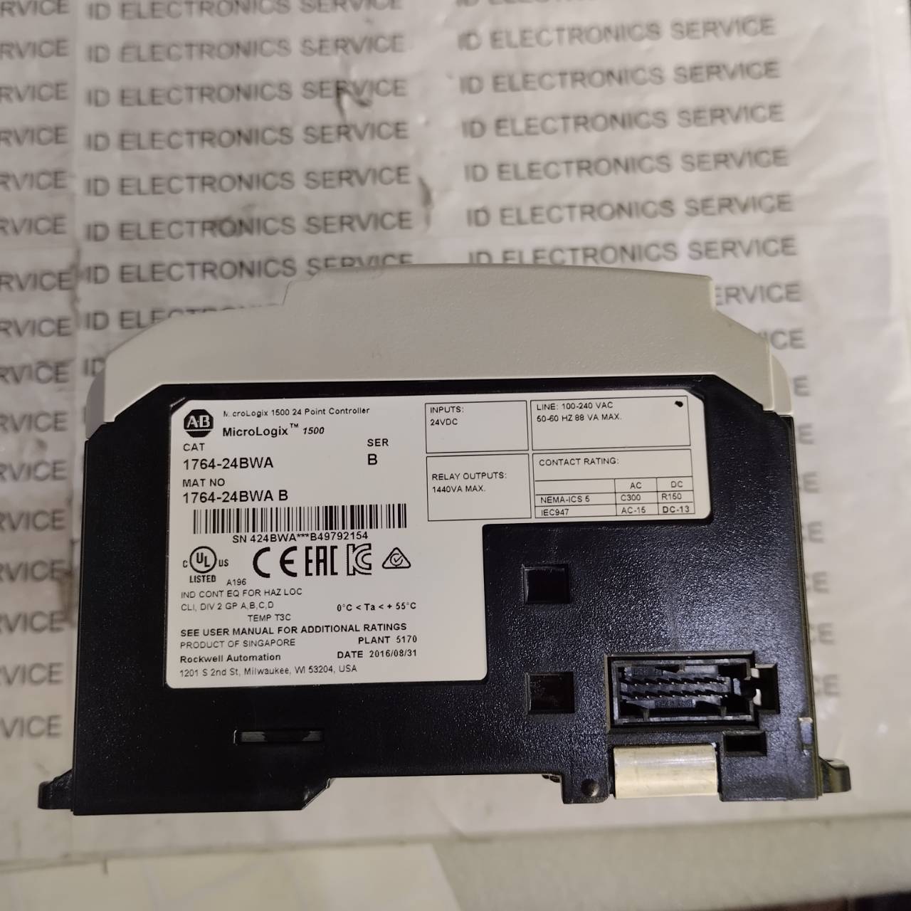 PLC " ALLEN-BRADLEY " MODEL : 1764-24BWA