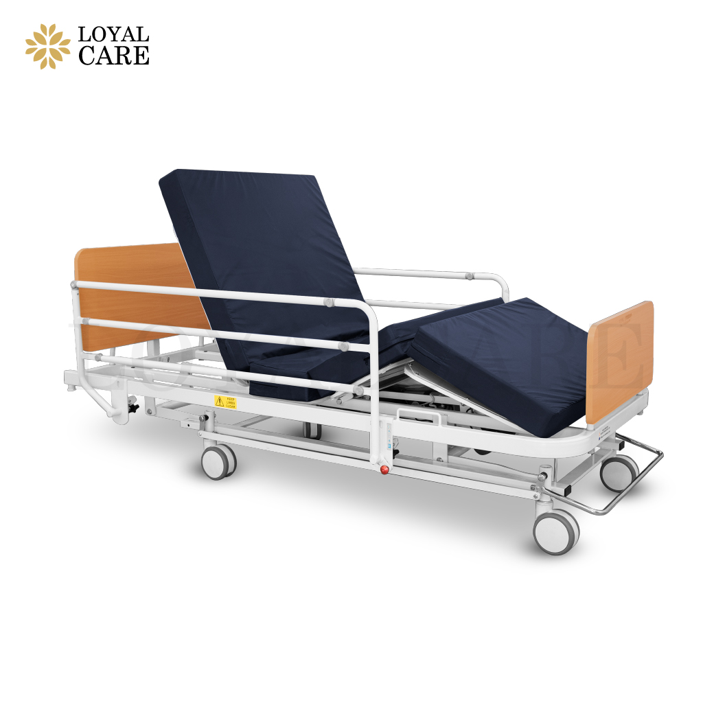 เตียงผู้ป่วยไฟฟ้าลายไม้ 3 ไกร์ (USA) ยี่ห้อ Invacare รุ่น 1601CL