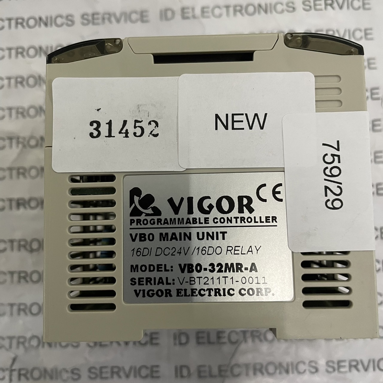 PLC " VIGOR " MODEL : VB0-32MR-A