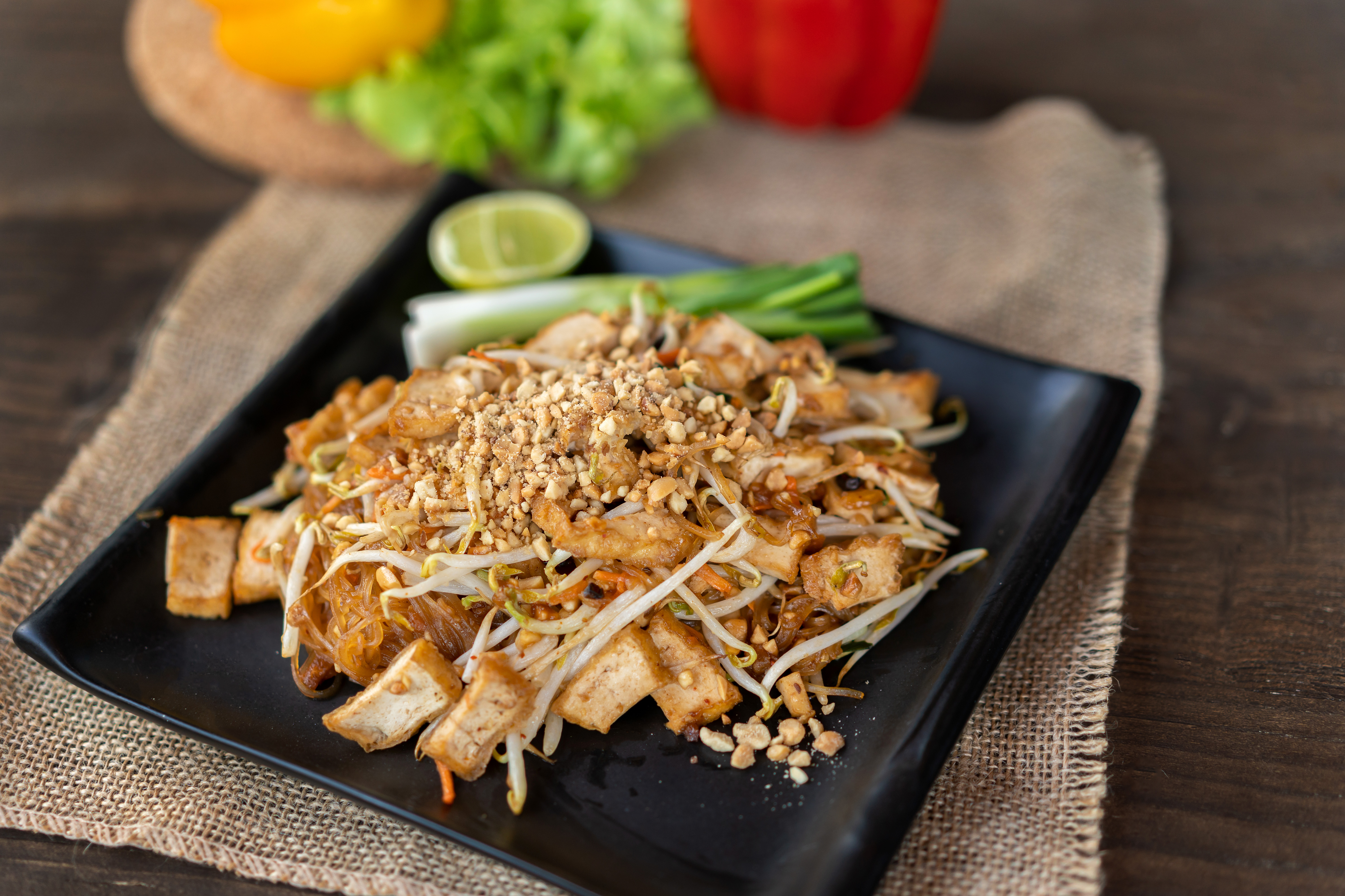 ผัดไทเจ ( Vegan Pad-Thai)( Vegan Pad-Thai)