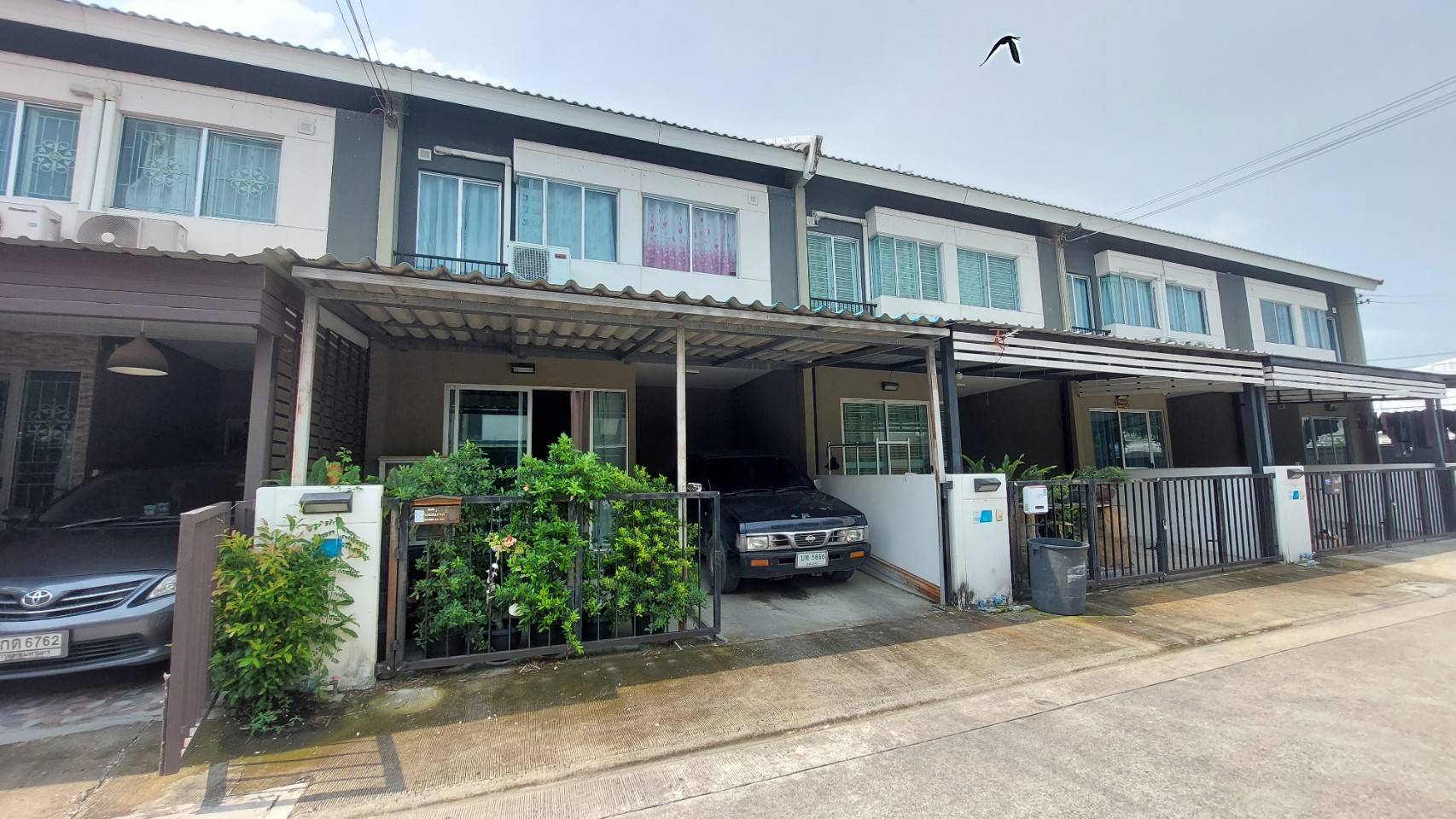 ขายขาดทุน หมู่บ้านพฤกษา130 หนองจอก-สุวินทวงศ์ ถ.อยู่วิทยา12 ลดราคาเหลือ 1.55 ล้าน (N.715)