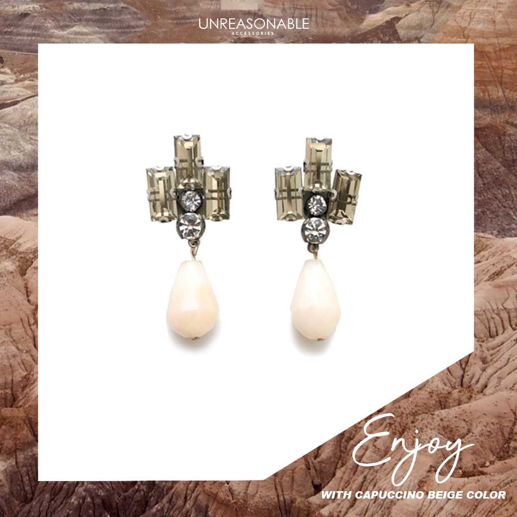 ต่างหู Drop สี Ivory ต่างหูคลิป ต่างหูก้านเงินแท้ น้ำหนักเบา สวยใส่สบาย UA0594-02 Unreasonable Accessories