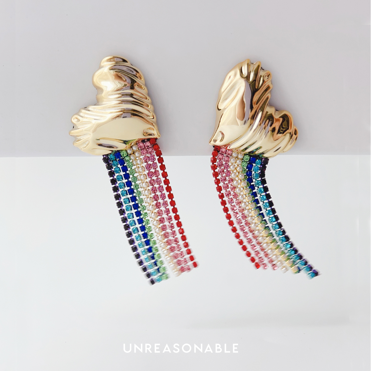 ต่างหูสีทอง Rainbow crystal ต่างหูคลิป ต่างหูก้านเงินแท้ UA1001-01 Unreasonable Accessories