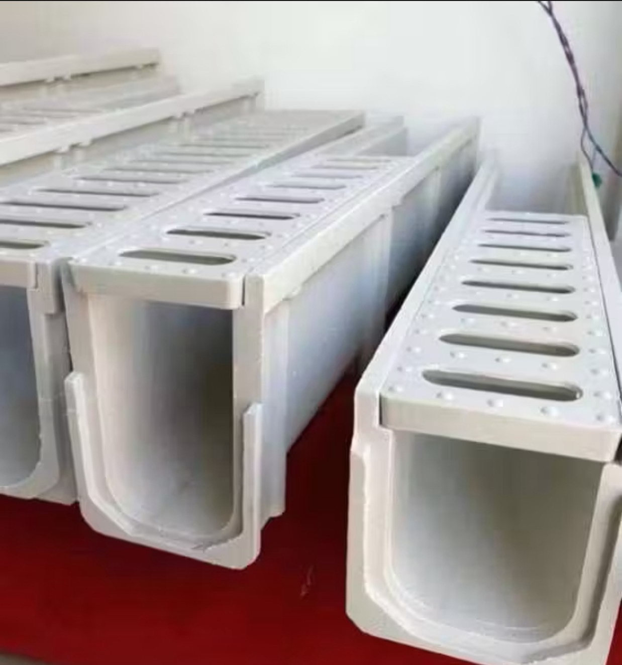 รางระบายน้ำเรซิ่น ขนาด 10 ซม. (พร้อมฝาปิด)