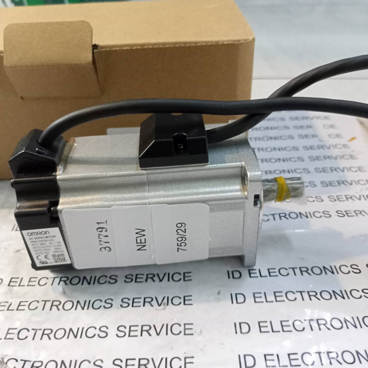 จำหน่าย ซ่อม SERVO MOTOR OMRON R88M-G20030H-BS2