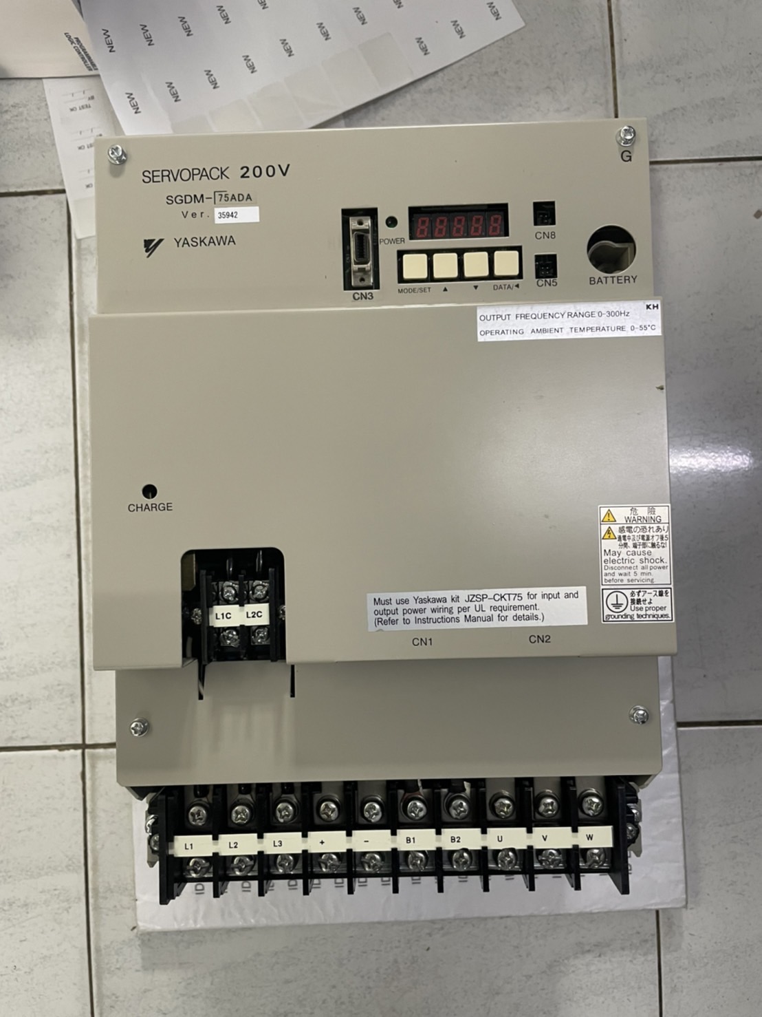 DRIVE SGDM-75ADA "YASKAWA"
