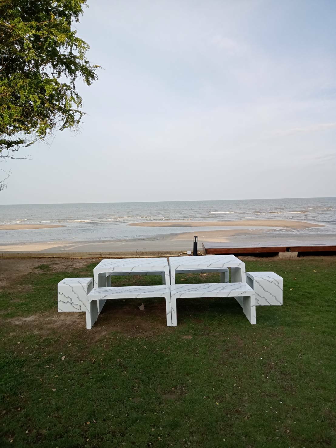 ชุดโต๊ะสนาม โต๊ะสนาม โต๊ะสนามกลางแจ้ง ชุดโต๊ะสนามกลางแจ้ง โต๊ะสนามใกล้ฉัน ขนาด 2 เมตร สวยแข็งแรงทนทาน