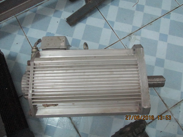 SERVO MOTOR " VELCONIC " MODEL : VLBSE-24020