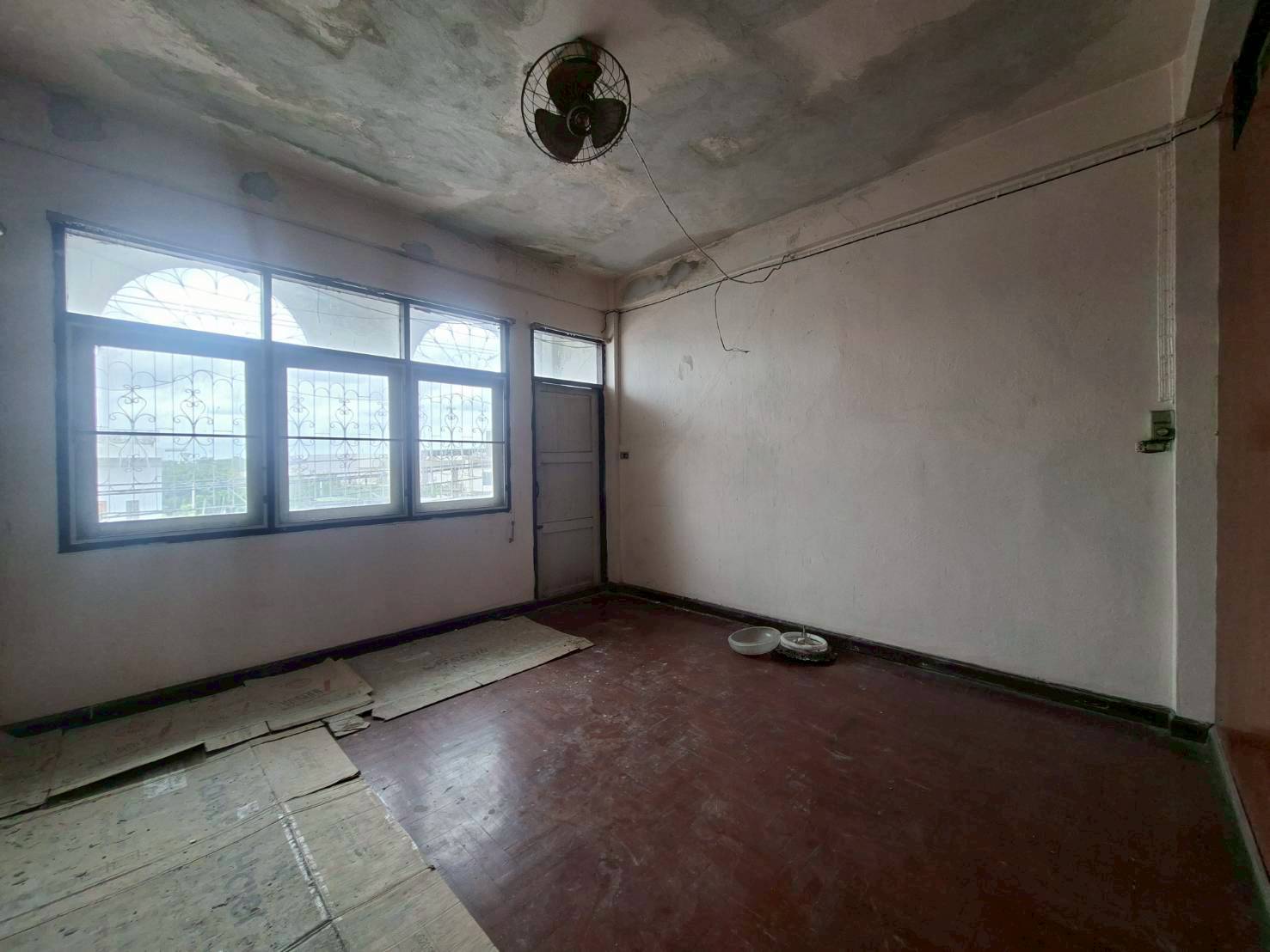 ให้เช่าอาคารพาณิชย์ 2 คูหา ติดถนนเฉลิมพระเกียรติ ใกล้ซีคอนสแควร์ ศรีนครินทร์ (N.1858)