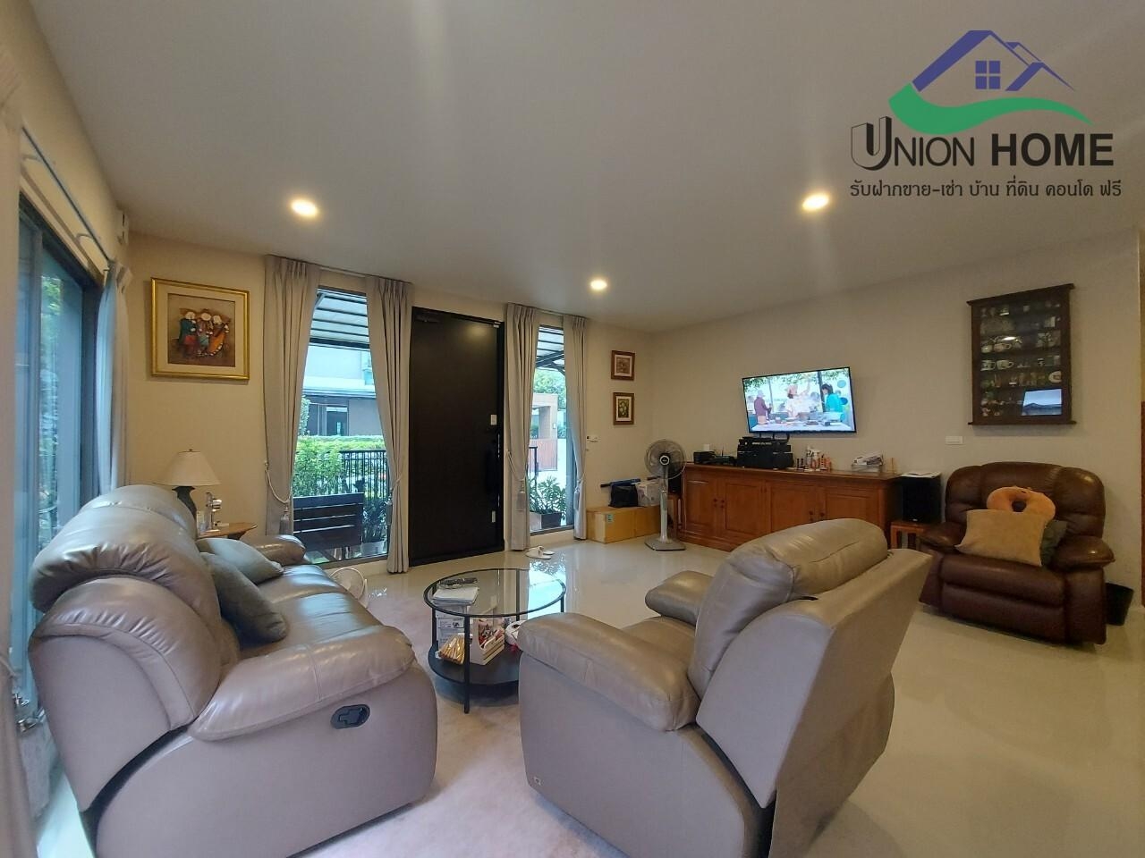 ขายบ้านเดี่ยว 2 ชั้น หมู่บ้านเพอร์เฟคเพลส พระราม9-กรุงเทพกรีฑา เขตลาดกระบัง (N.1519)