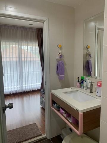 ขายด่วนบ้านเดี่ยว(มุม) ติดถนนเมนใหญ่ ม.พฤกษาวิลล์ 57 พัฒนาการ38 (N.435)