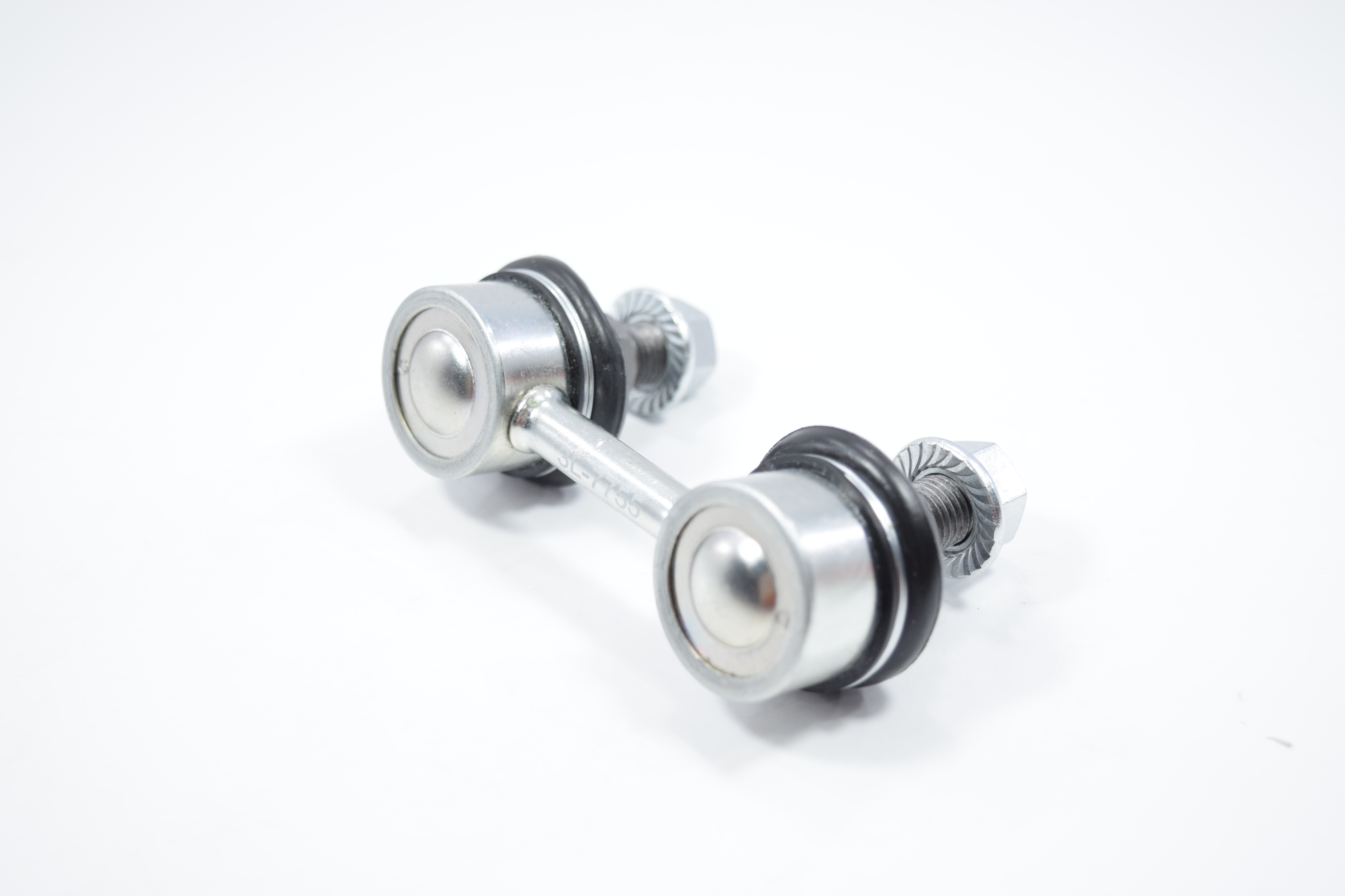 (ประกัน 6 เดือน) ลูกหมากกันโคลงหลัง MITSUBSHI ULTIMA ปี 1992-1995 มิตซูบิชิ อัลติม่า / ขนาด ยาว A 60 mm. / เกลียวเสื้อ B 10 mm. / ตัวเลขบอกทิศ C 24' / 3L-7755 / ยี่ห้อ 333 (1คู่ 2 ตัว) (STABILIZER LINK REAR) (ซ้าย / ขวา)