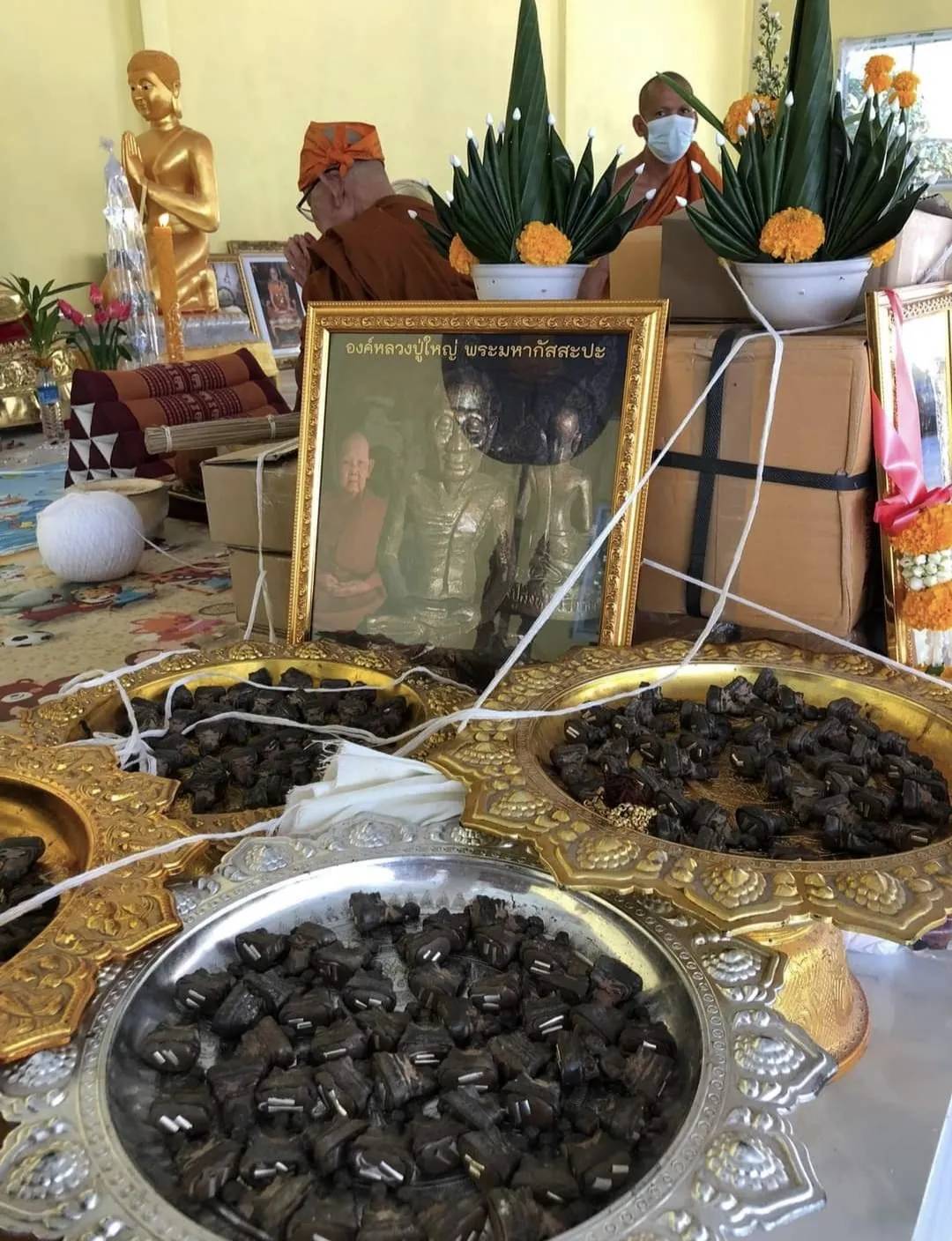 พระมหากัสสปะ เนื้อเงิน เลข2. อุดมวลสารใต้ฐาน ตะกรุด 3ดอก ▪สร้างน้อย120องค์ ❇หลวงปูสิงห์โต จิตฺตธมฺโม❇