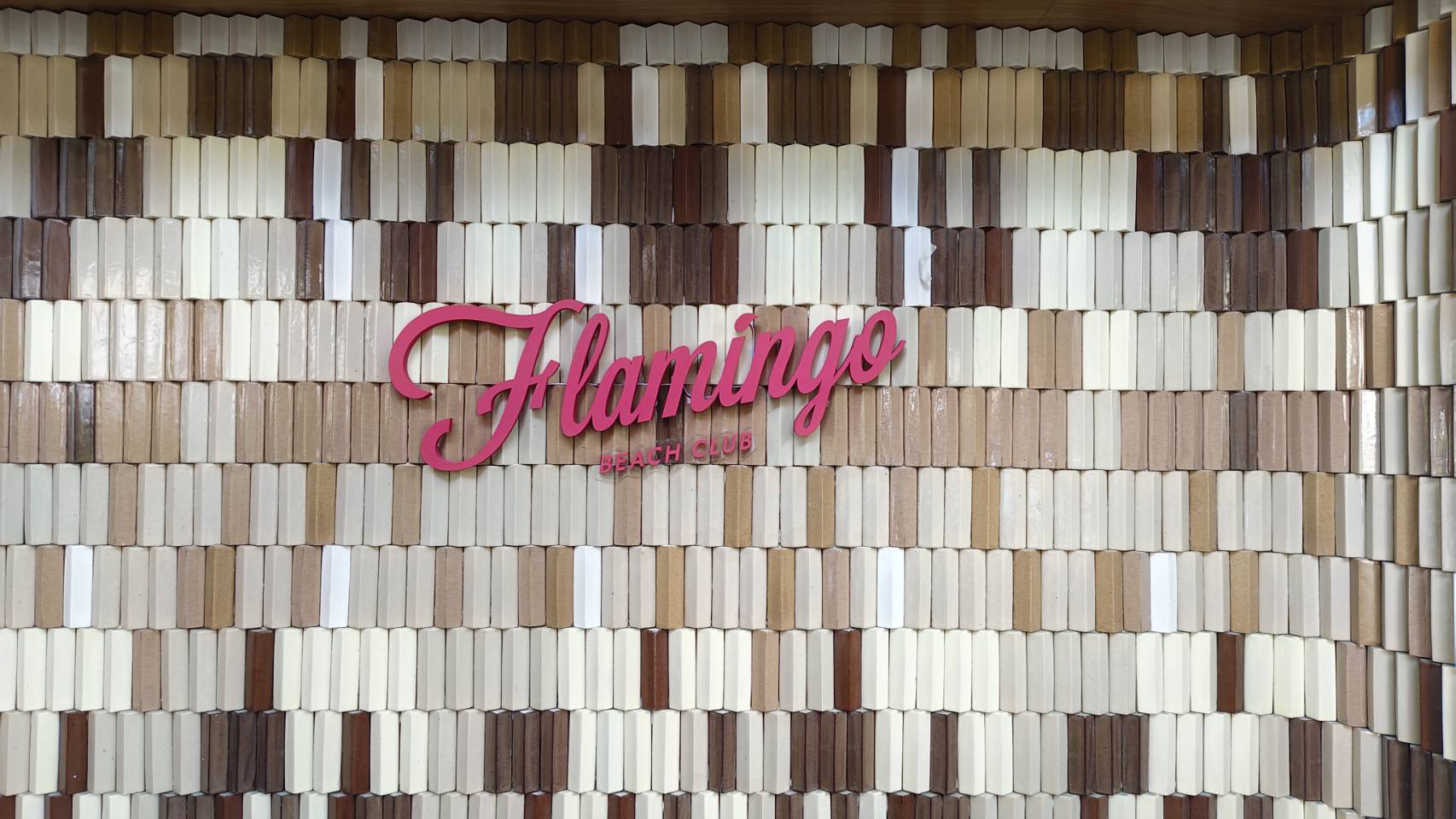 '' ป้าย Flamingo Beach Club '' 🔥