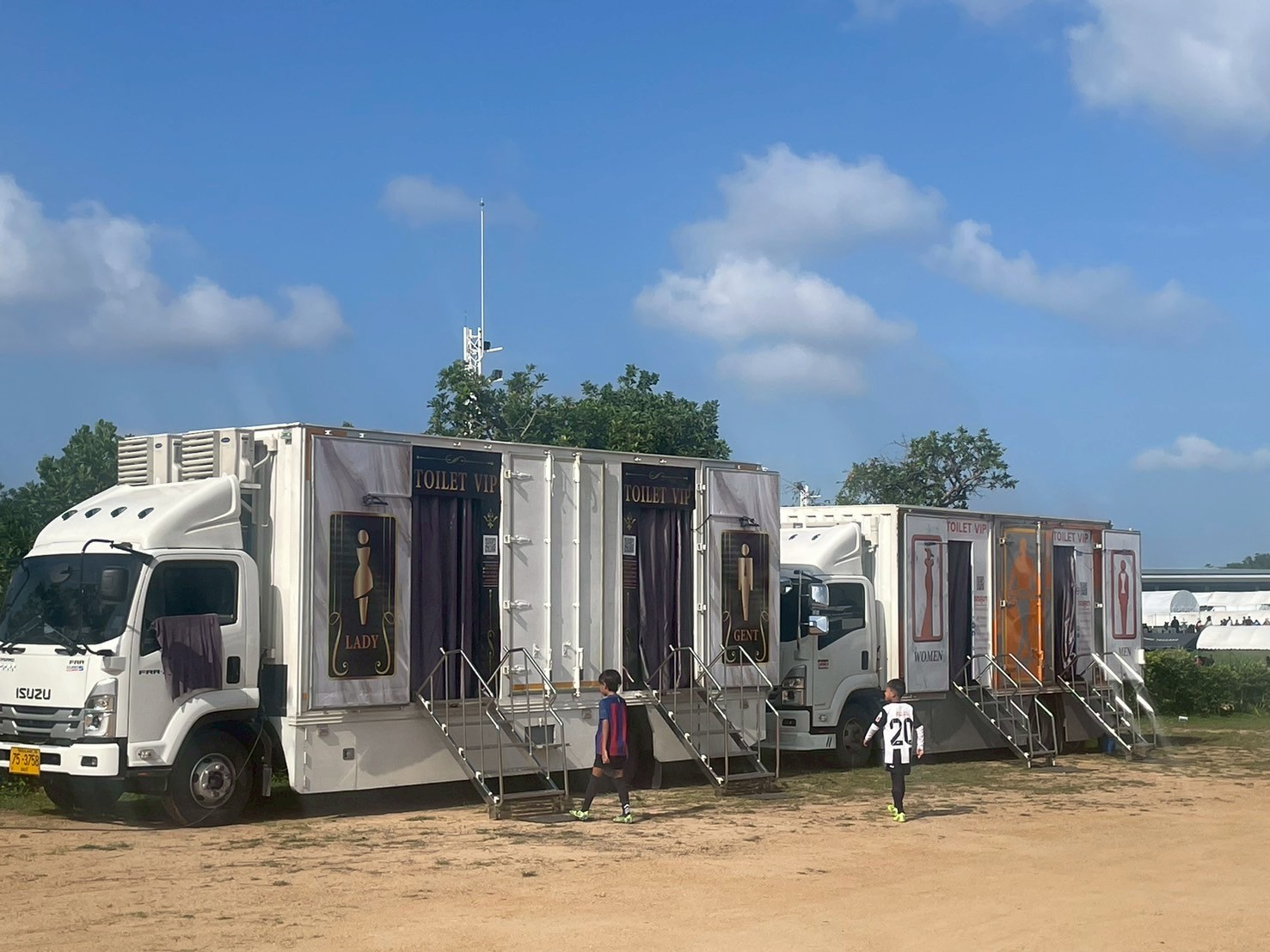 รถสุขาเคลื่อนที่เขตสีลม รถสุขาเคลื่อนที่เขตสีลม