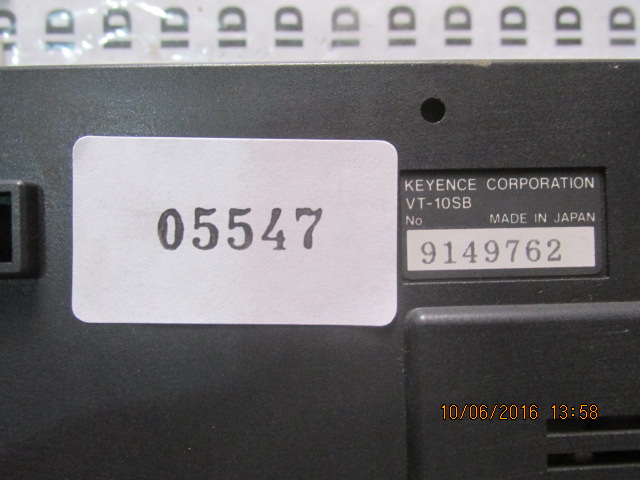 LCD TOUCH SCREEN " KEYENCE " MODEL : VT-10SB
