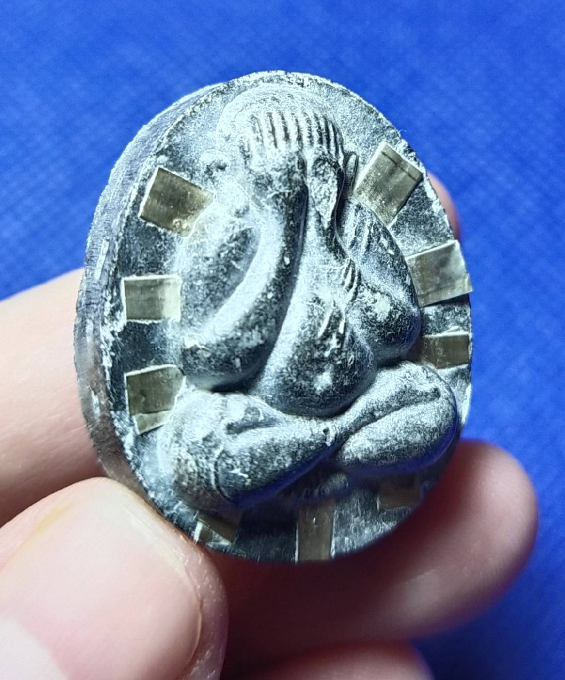 พระปิดตา รุ่นแรก ตะกรุดเงิน9ดอก (หลวงปู่โต๊ะ วัดประดู่ฉิมพลี ปลุกเสก) วัดชัยมงคล เชียงใหม่ ปี2522