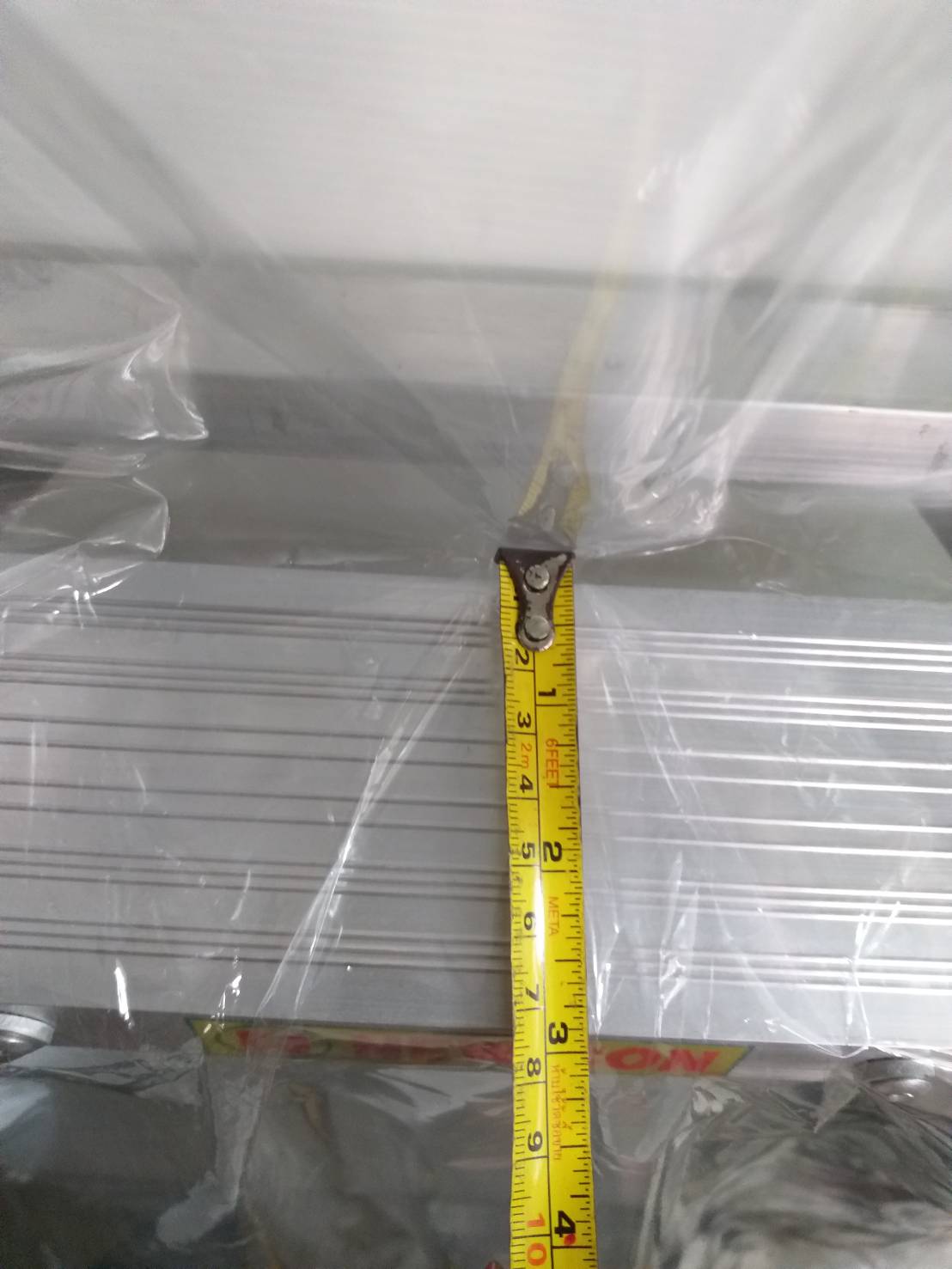 บันไดอลูมิเนียม ทรงA ขึ้นลงทางเดียว 7 ขั้น ยี่ห้อ NEWCON