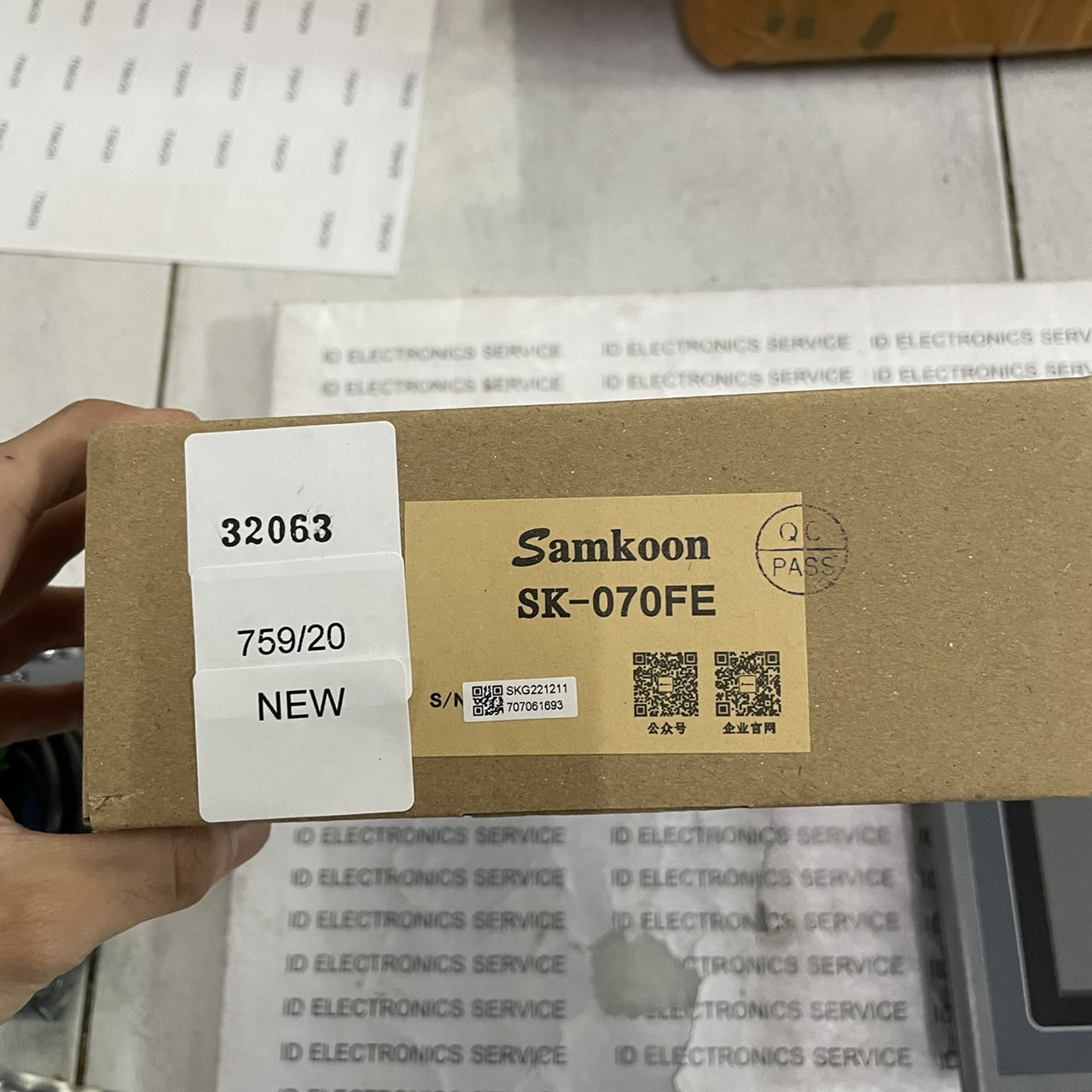LCD TOUCH SCREEN " SAMKOON " MODEL : SK-070FE