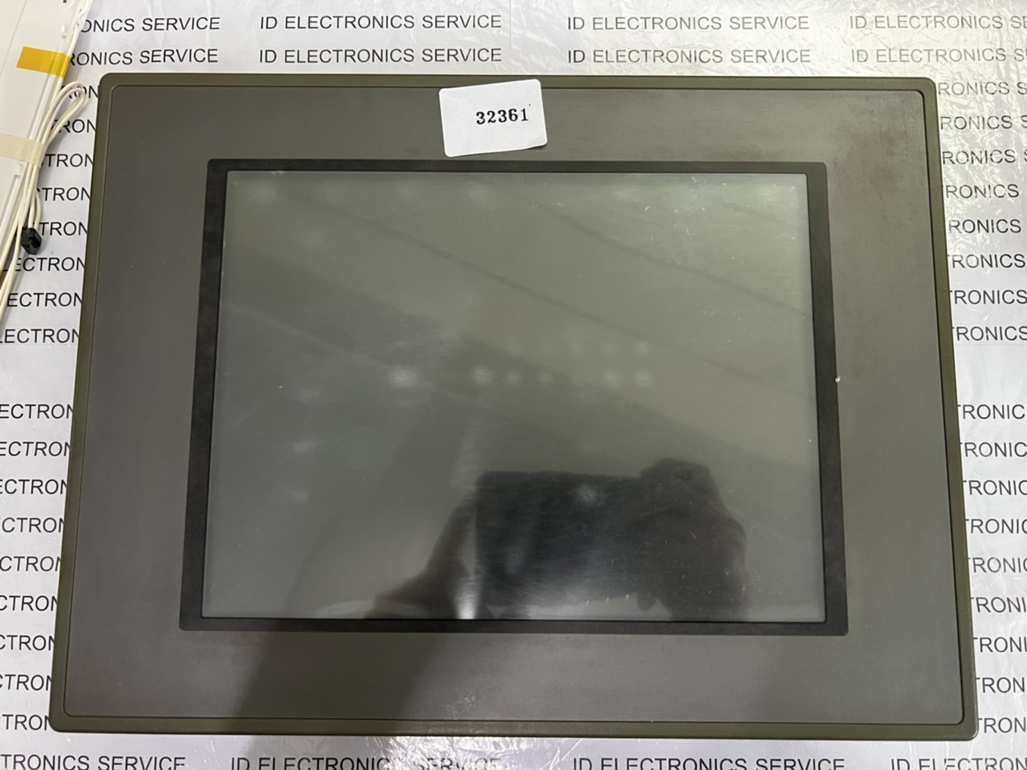LCD TOUCH SCREEN " MCGSTPC " MODEL : TPC1063E