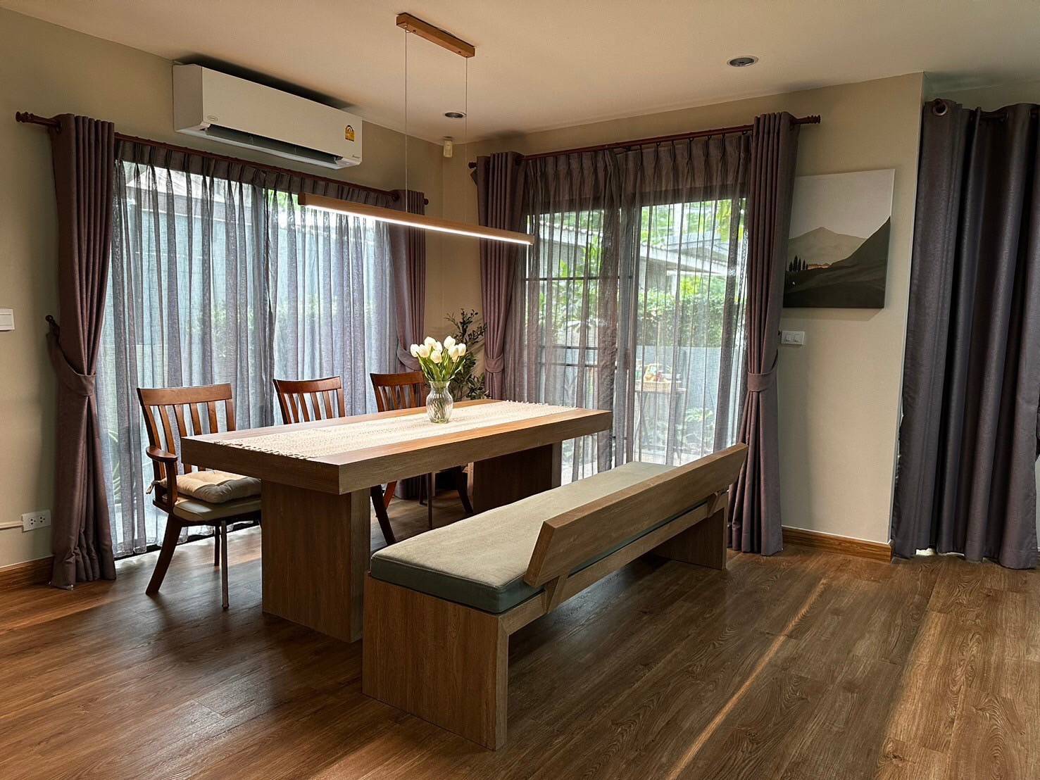 ให้เช่า บ้านเดี่ยว หมู่บ้าน WE/2 ซ.เฉลิมพระเกียรติ ร.9 ประเวศ รีโนเวทใหม่ทั้งหลัง (N.1570)