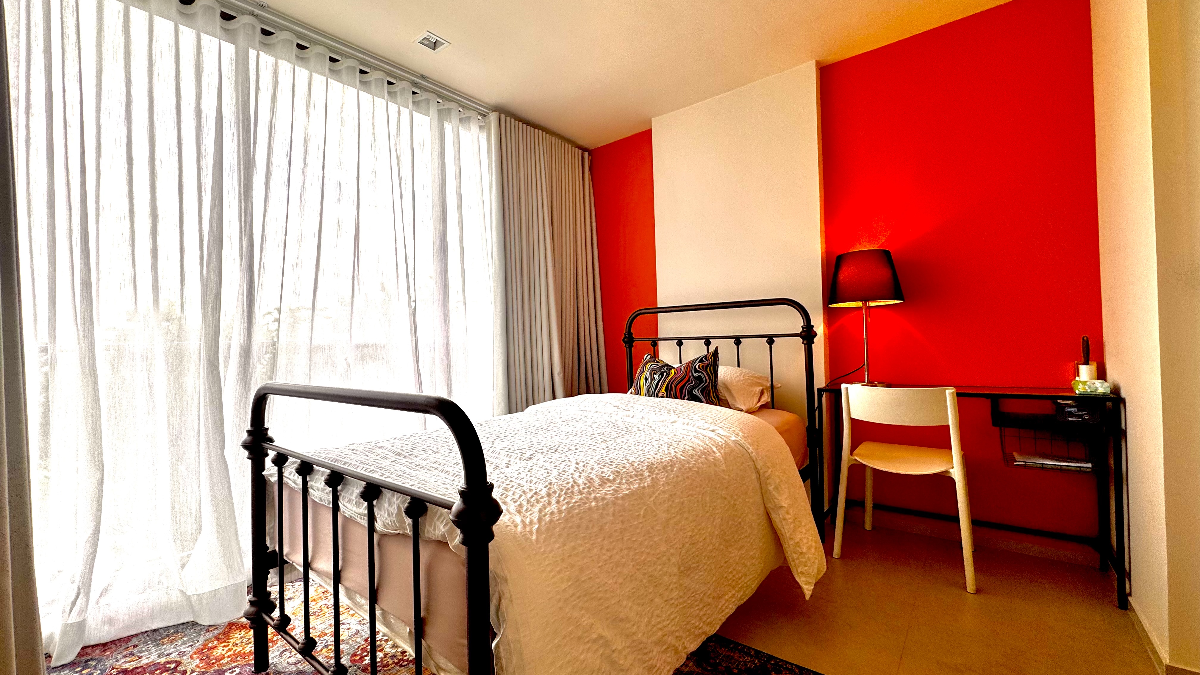 ขายคอนโด Chambers Chaan ลาดพร้าว วังหิน ขนาดห้อง 41 ตร.ม. ไม่เคยอยู่ ไม่เคยปล่อยเช่า ใหม่มาก สวยมาก! อาคาร B1 ชั้น 3 BUILT IN FURNITURE