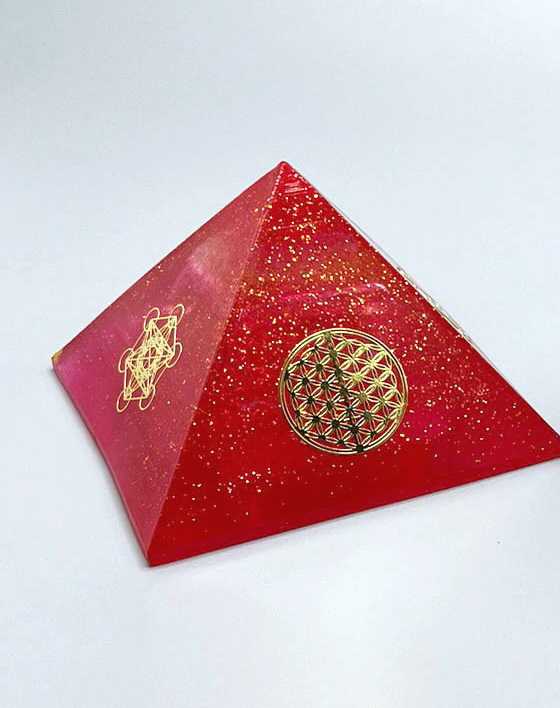 Pyramid Pink 💖 Art & Beauty (4 metres-radius )