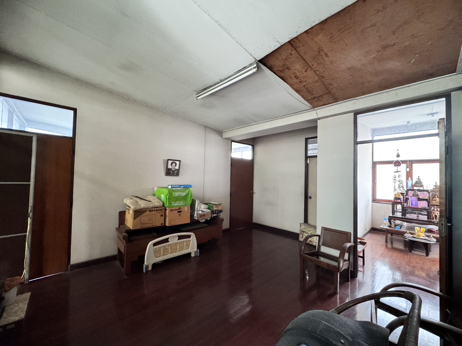 ให้เช่า บ้านเดี่ยว 2 ชั้น ซอยสีลม 14 ขนาด 98 ตารางวา บางรัก ใกล้ BTS สุรศักดิ์ (N.1484)