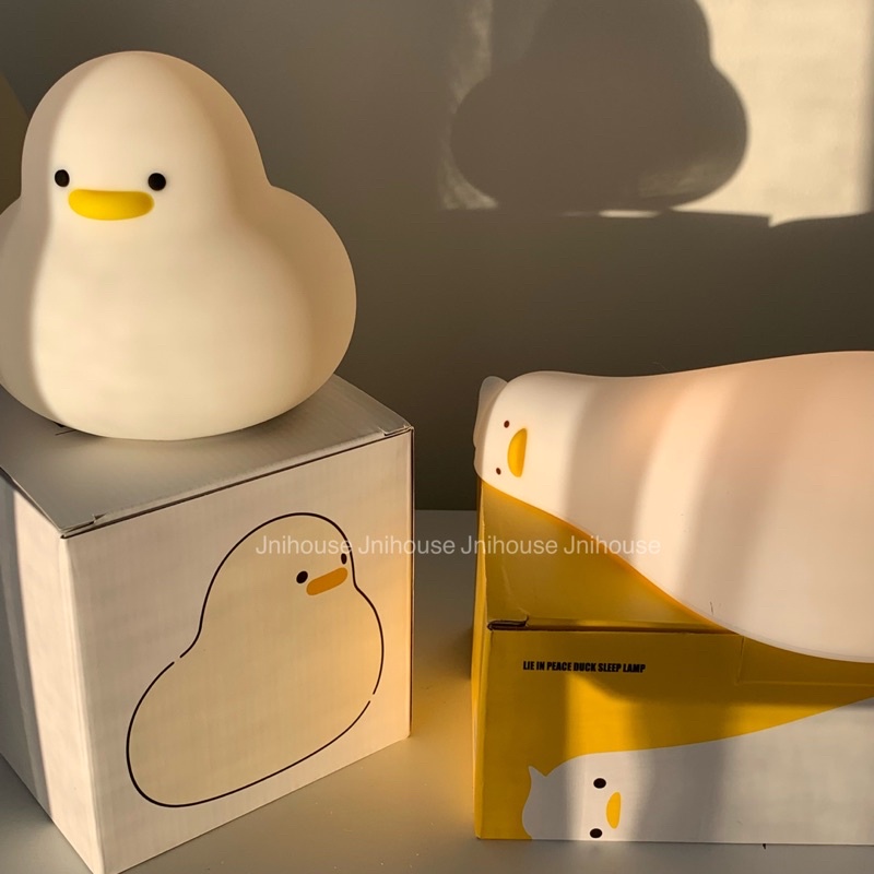 [พร้อมส่ง] Jnihouse : โคมไฟน้องเป็ดซิลิโคลนุ่ม Squishy Ducky Lamp
