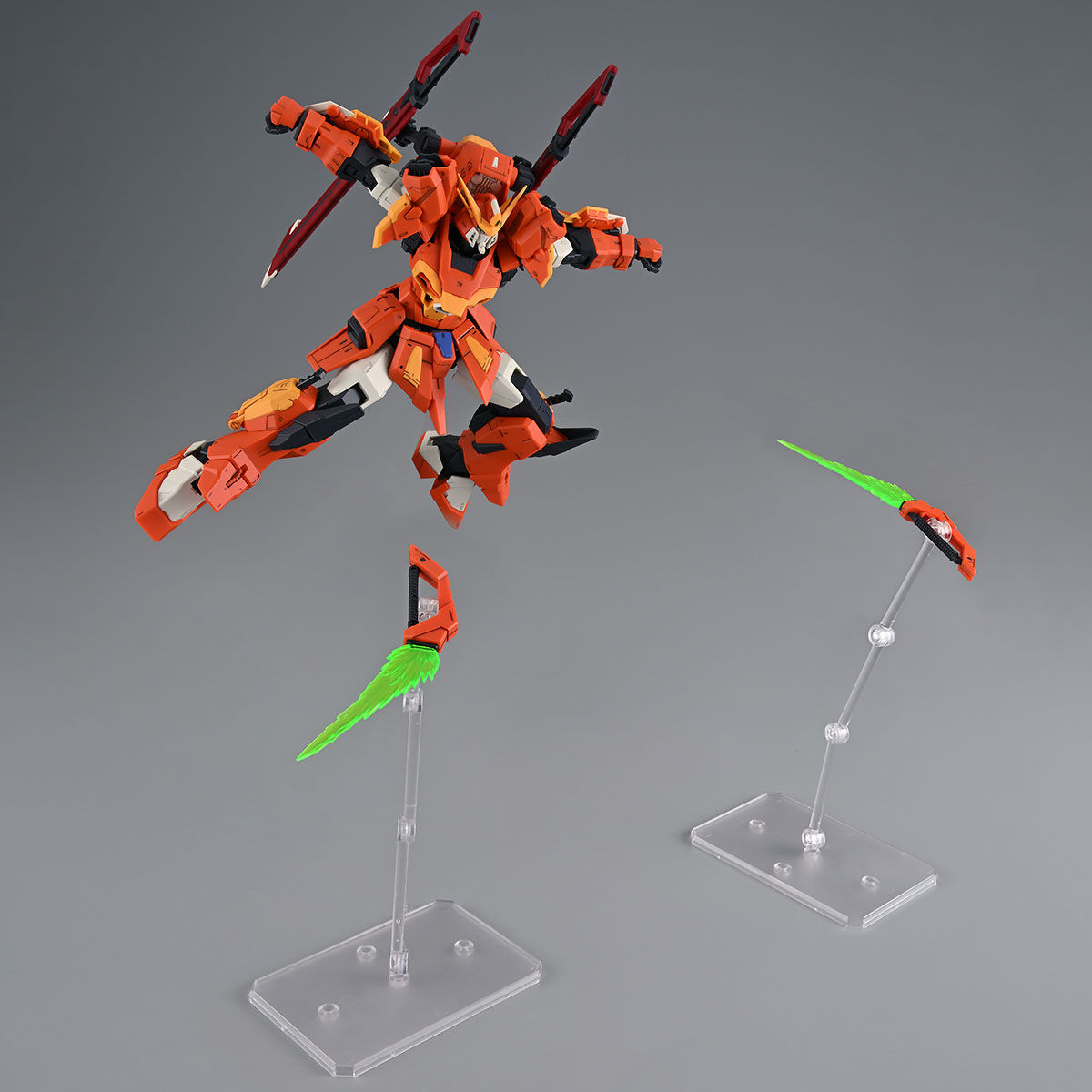 Full Mechanics 1/100 Sword Calamity Gundam (Premium Bandai)