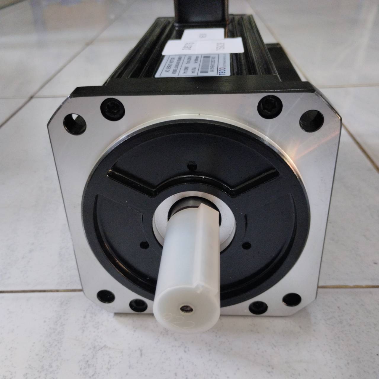 JSMA-MA15ABK01 SERVO MOTOR "TECO"
