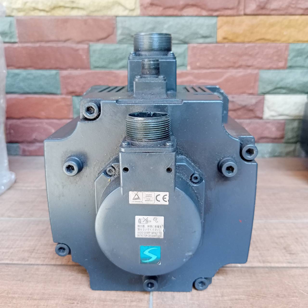 ขาย ซ่อม จำหน่าย SERVO MOTOR “MITSUBISHI” Model : HC-SFS202B