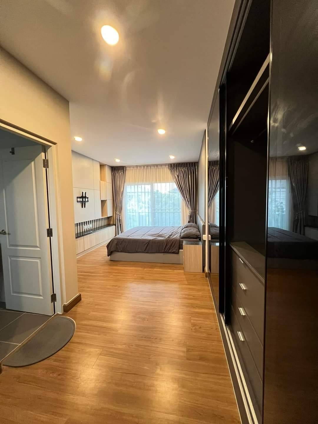 ปล่อยเช่าบ้านเดี่ยวหมู่บ้าน𝐂𝐞𝐧𝐭𝐫𝐨 พระราม 𝟗 - กรุงเทพกรีฑา (N.1284)