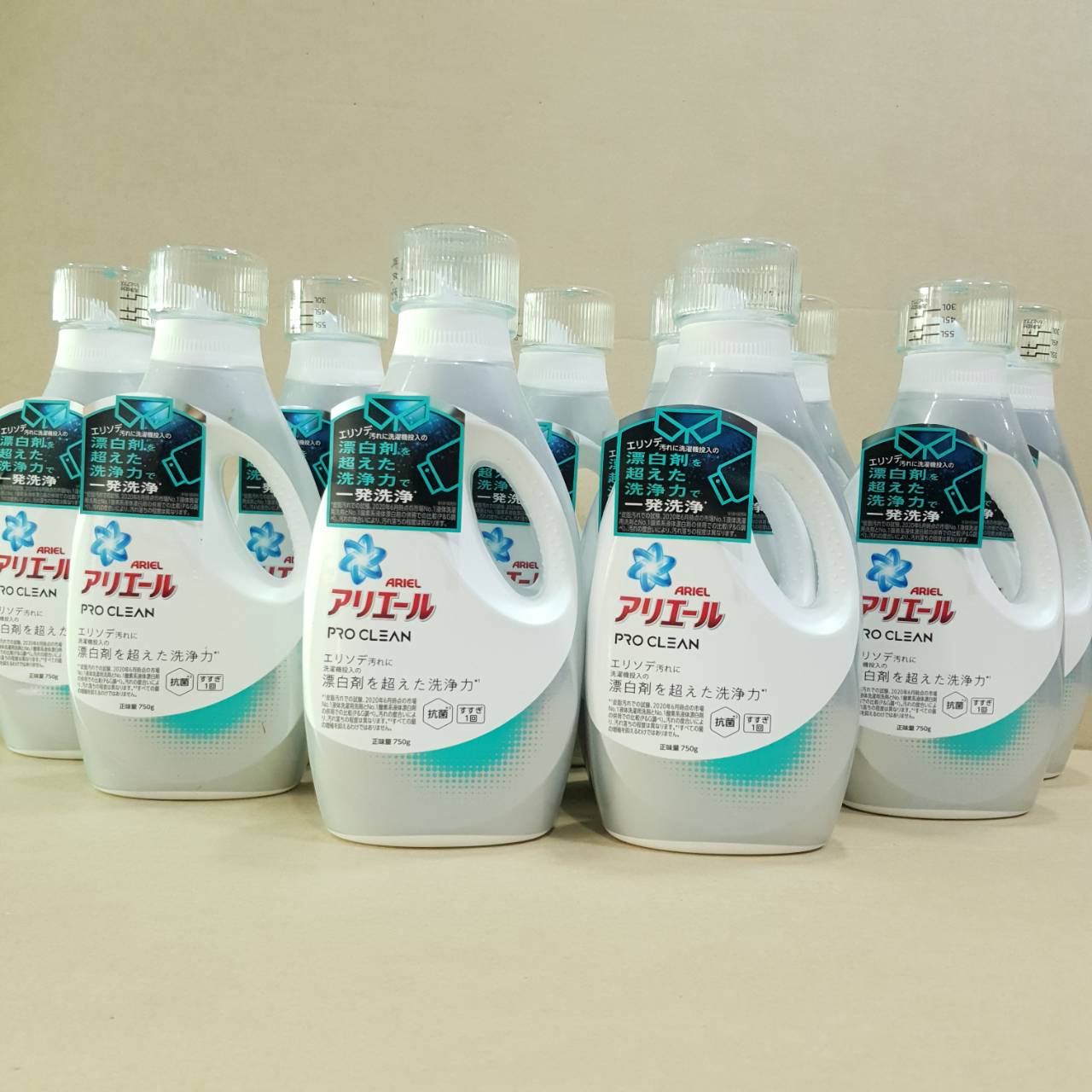 น้ำยาซักผ้า Ariel PRO CLEAN Laundry Detergent