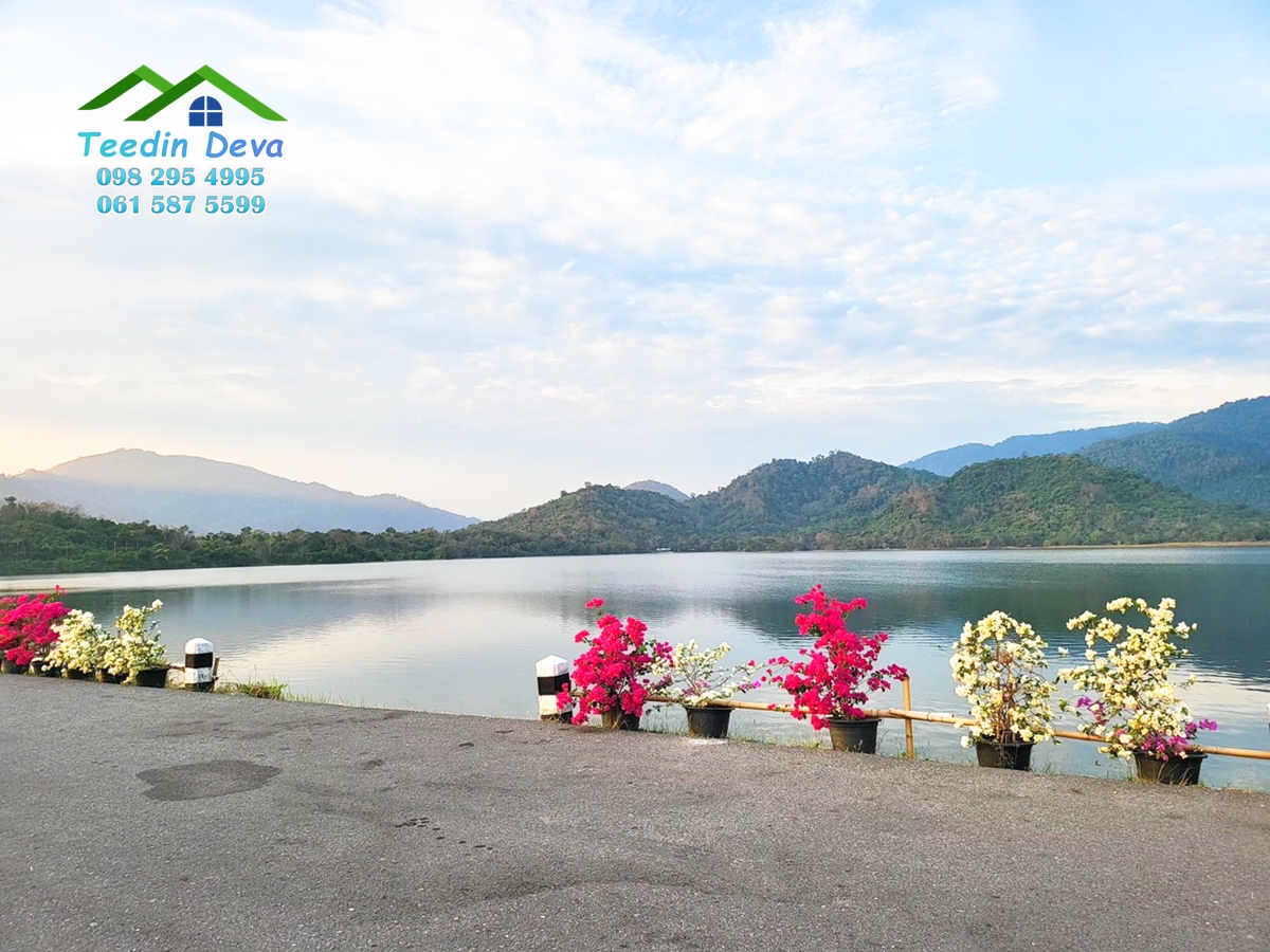 ที่ดินนครนายก บ้านพร้อมที่ดินสวยๆ ทำเลดี ติดกับอ่างเก็บน้ำ วิวธรรมชาติสวยๆ เนื้อที่ 50 ตร.ว. ต.เขาพระ อ.เมือง จ.นครนายก