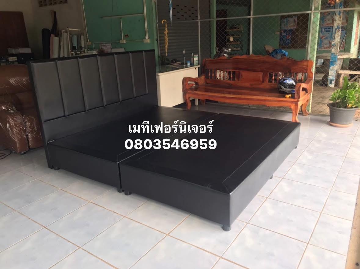 เตียงนอนดีไซน์โมเดิร์น หัวเตียงสูงบุลาย ลายเปียโน 5ฟุต