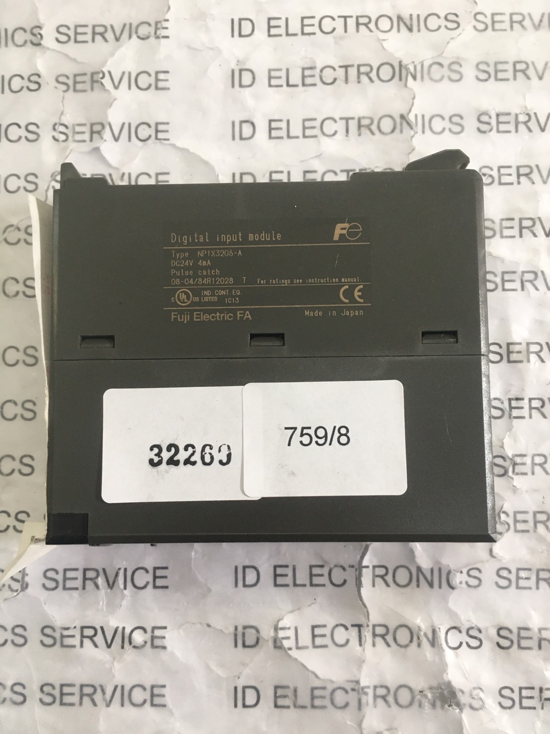 PLC " FUJI " MODEL : NP1X3206-A