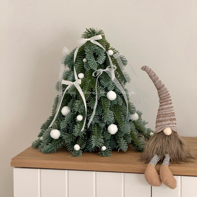 [พร้อมส่ง] Jnihouse : บอลกำมะหยี่ โบว์ ประดับคริสต์มาส (Christmas Tree Decoration)