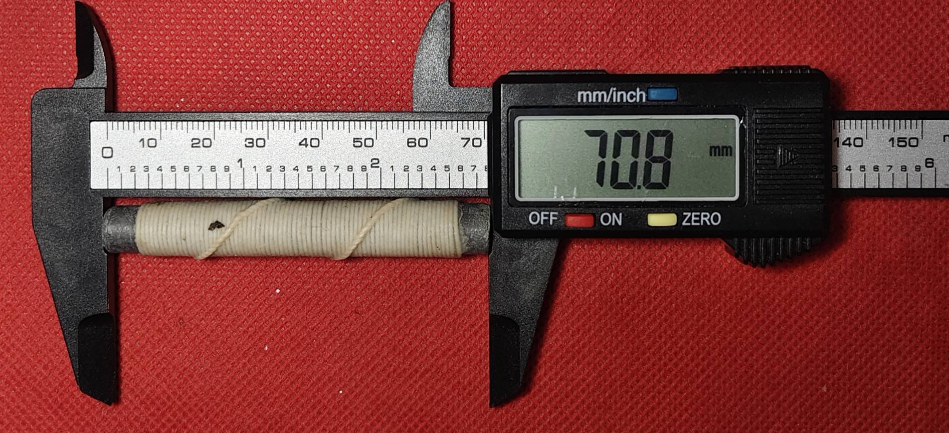 ตะกรุดกันปลอง (กันเสื่อม) เสกนาน4ปี(59วาระ) อาจารย์เหลี้ยม นาโยง สำนักไชยมงคล ปี 2559 (กันวัตถุมงคล-รอยสักยันต์-คาถาอาคมเสื่อม กันคัดถอนวิชา)