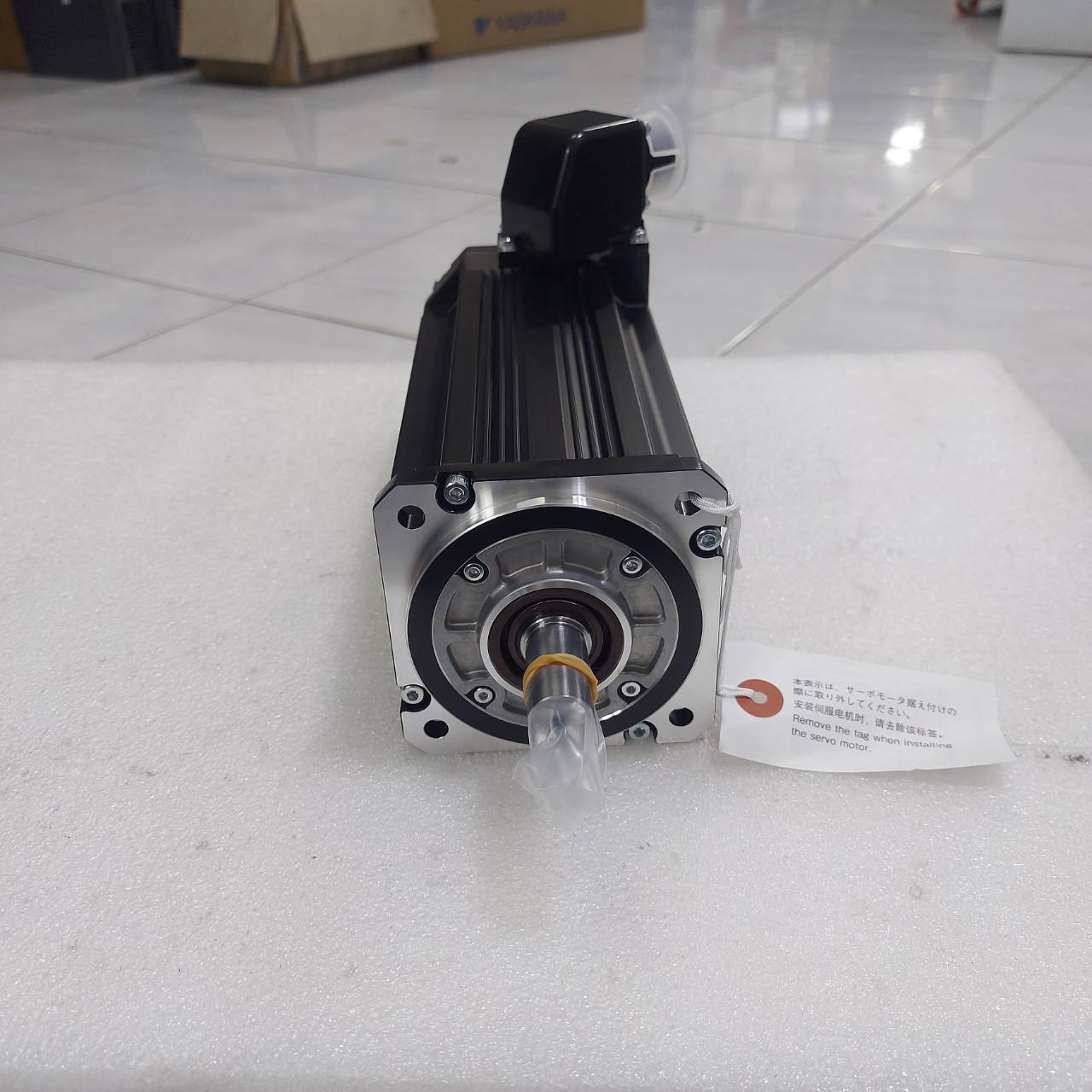 SERVO MOTOR "MITSUBISHI" รุ่น HG-JR203