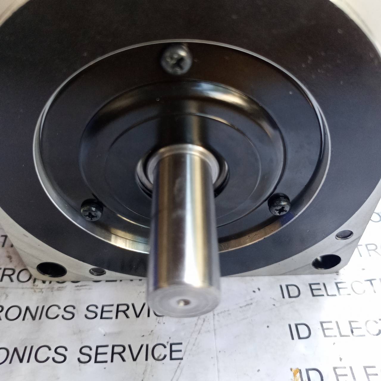 จำหน่าย ซ่อม SERVO MOTOR OMRON R88M-WP75030T